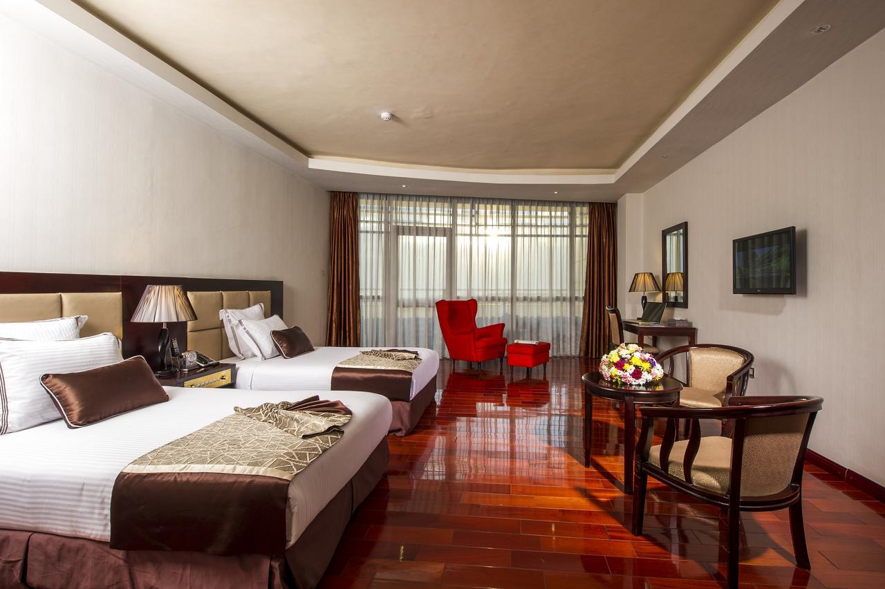 Grand Eliana Hotel Conference & Spa Addis Ababa Exterior photo