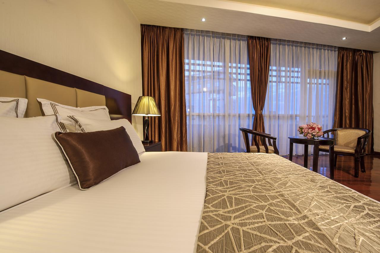Grand Eliana Hotel Conference & Spa Addis Ababa Exterior photo