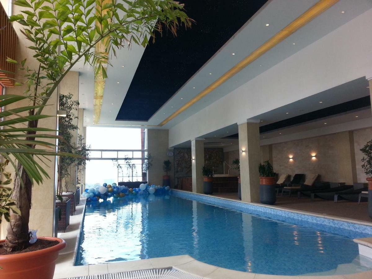 Grand Eliana Hotel Conference & Spa Addis Ababa Exterior photo